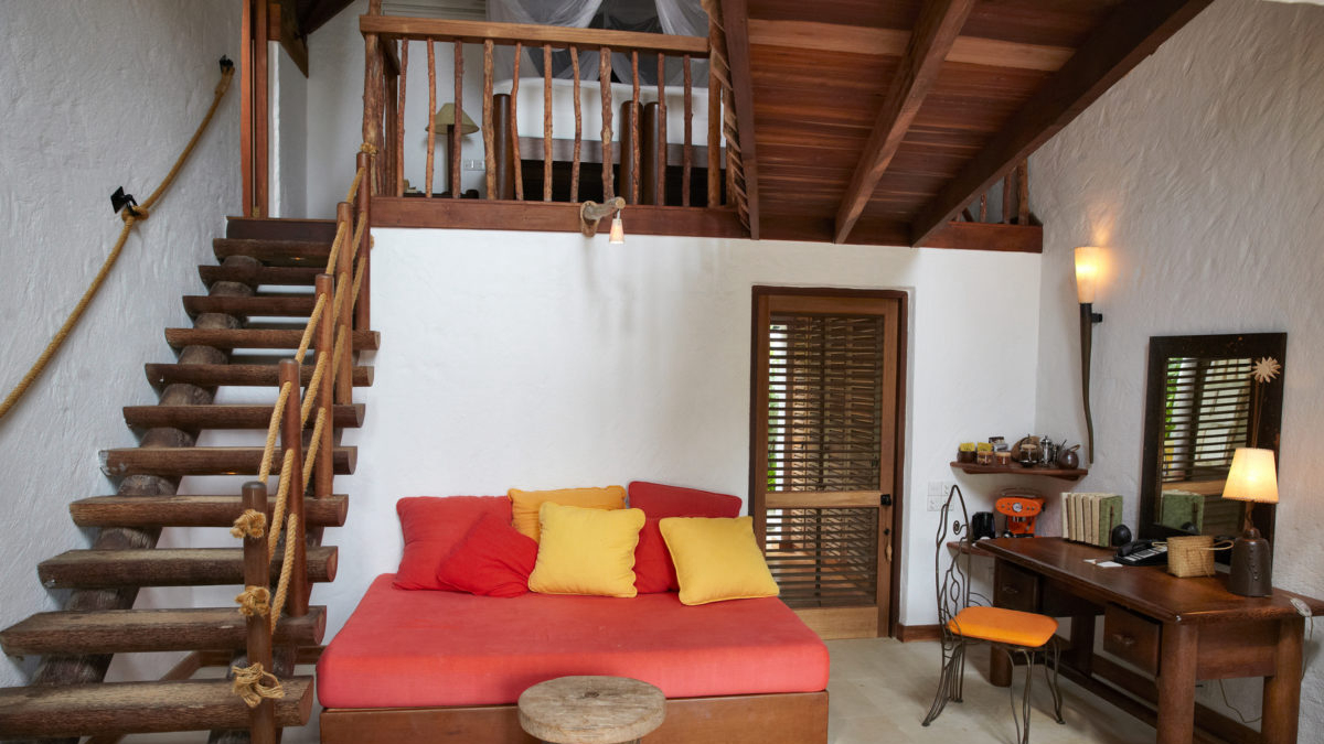 房型内部设施图片参考，如无边泳池与电视及音响， Crusoe With Pool-克鲁索泳池别墅 maldievs(索尼娃芙西岛度假村 Soneva Fushi) 