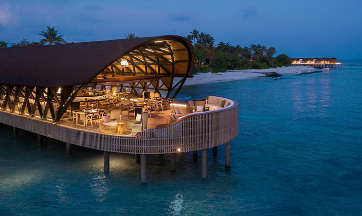 威斯汀 The Westin Maldives Miriandhoo Resort,dining时间( 晚餐 )美食攻略 The Pearl(日本餐厅) ,方便大家选岛(海岸线假期一级代理提供),海岛马尔代夫maldives