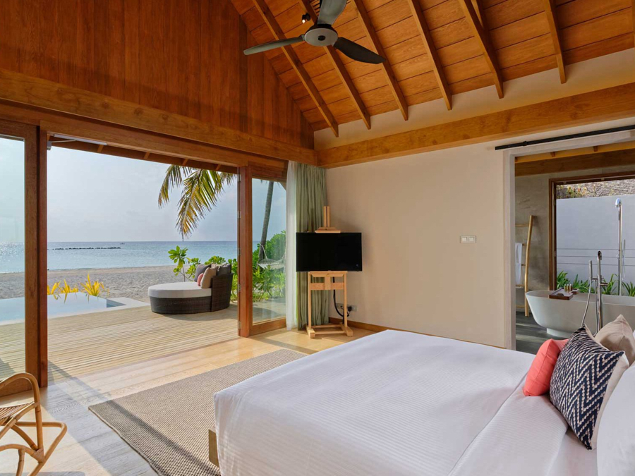 房型内部设施图片参考，如无边泳池与电视及音响， Family Beach Villa With Pool-家庭沙滩泳池别墅  maldievs(翡翠法鲁富士岛 Emerald Faarufushi Resort and Spa) 