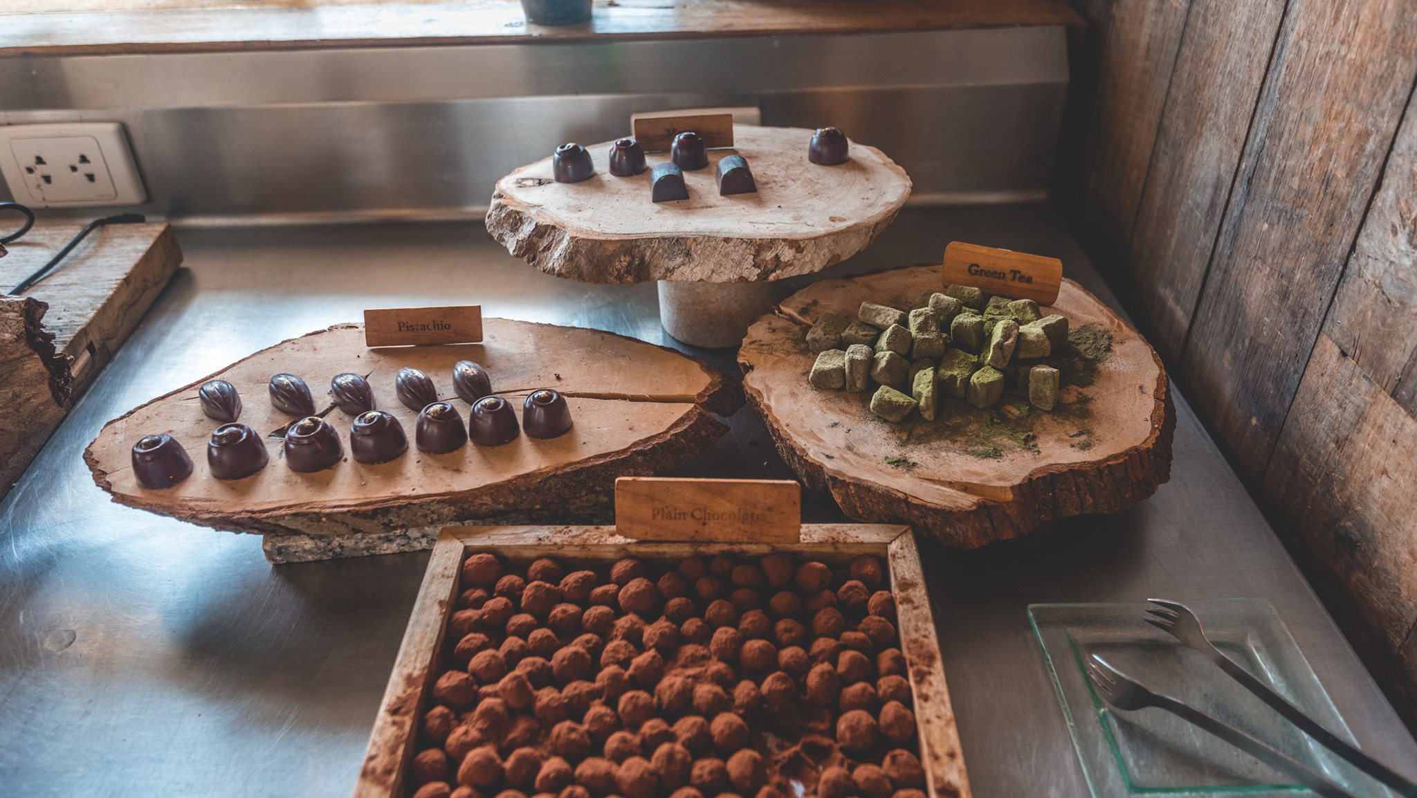 索尼娃贾尼岛 Soneva Jani,dining时间( 全天 )美食攻略 So Guilty 巧克力屋--So Guilty ，方便大家选岛（海岸线假期一级代理提供），海岛马尔代夫maldives