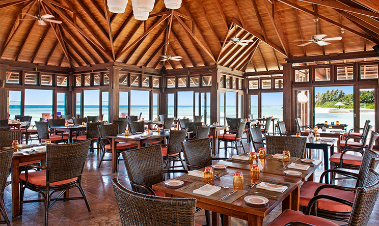 双鱼岛|欧芙菲莉岛 Olhuveli Beach & Spa Resort,dining时间( 7:30-10:00,12:30-14:30,19:00-21:30 )美食攻略 Sunset Restaurant(主餐厅) ,方便大家选岛(海岸线假期一级代理提供),海岛马尔代夫maldives