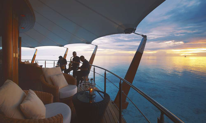 Lighthouse Lounge(灯塔休息室) dining美食的图片集( 各式饮品 ),印度洋三大明珠马尔代夫,巴洛斯岛 Baros Maldives