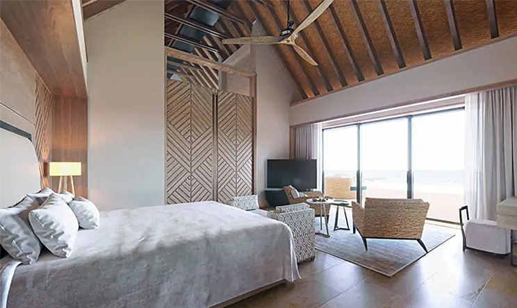 房型内部设施图片参考，如无边泳池与电视及音响， Grand Reef Villa With Pool-豪华礁湖泳池别墅  maldievs(华尔道夫.伊塔富士岛|希尔顿 Waldorf Astoria Maldives Ithaafushi) 