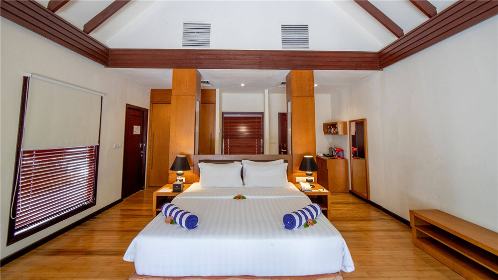 海滩别墅-Beach Villas 房型图片及房间装修风格(芙拉薇莉岛 Furaveri Island Resort and Spa)海岛马尔代夫 