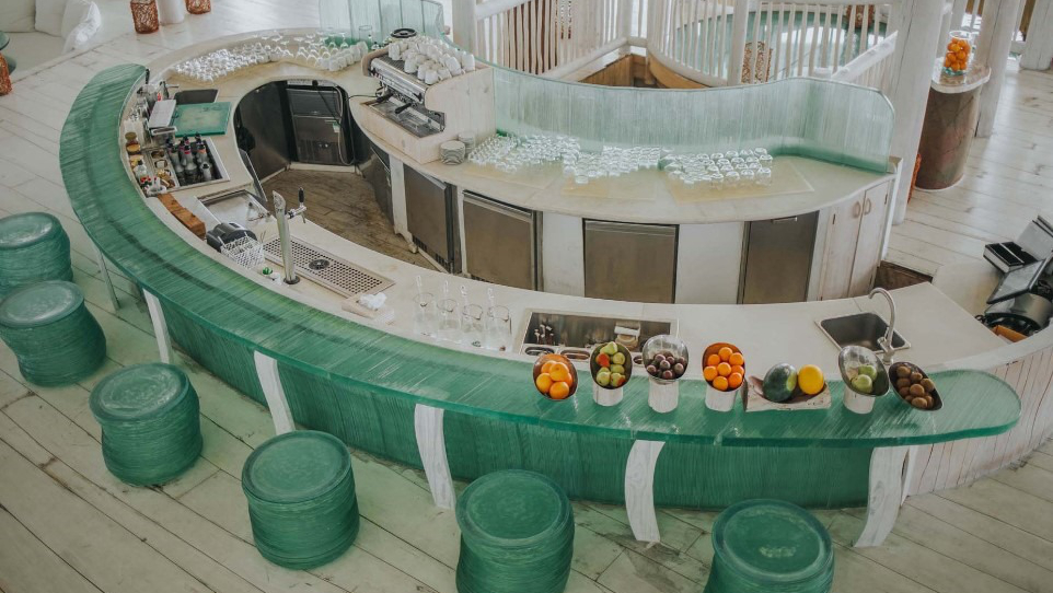 The Gathering 酒吧--The Gathering Bar dining美食的图片集（ 饮料 小吃 ），印度洋三大明珠马尔代夫,索尼娃贾尼岛 Soneva Jani