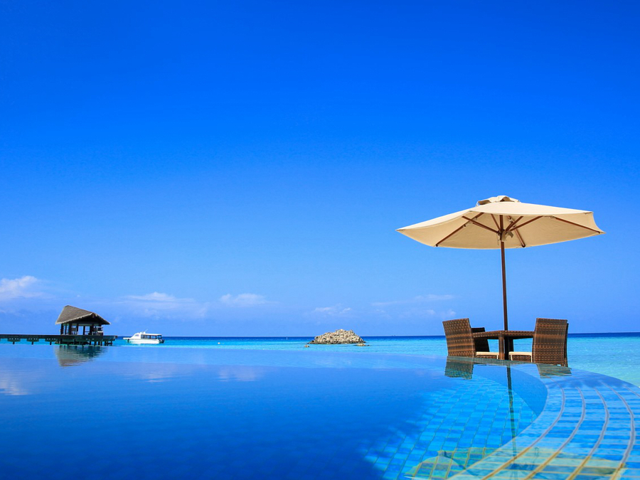 沙滩酒吧 --The Beach Bar dining美食的图片集( 各种酒水饮料、小吃 ),印度洋三大明珠马尔代夫,瑞喜敦法鲁马富士岛 The Residence Maldives Falhumaafushi