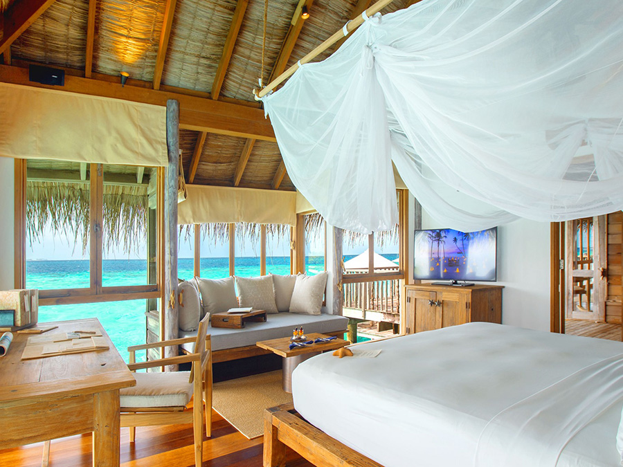 房型内部设施图片参考，如无边泳池与电视及音响， The Private Reserve-海上私人庄园（四卧）  maldievs(姬丽兰卡富士 Gili Lankanfushi Maldives) 