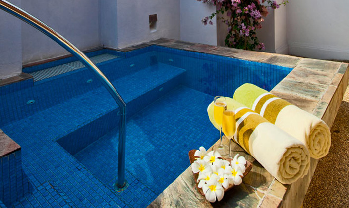 房型内部设施图片参考，如无边泳池与电视及音响， Private Villa with Jacuzzi-私人按摩浴池别墅 maldievs(椰子岛|可伦巴岛 Kurumba) 