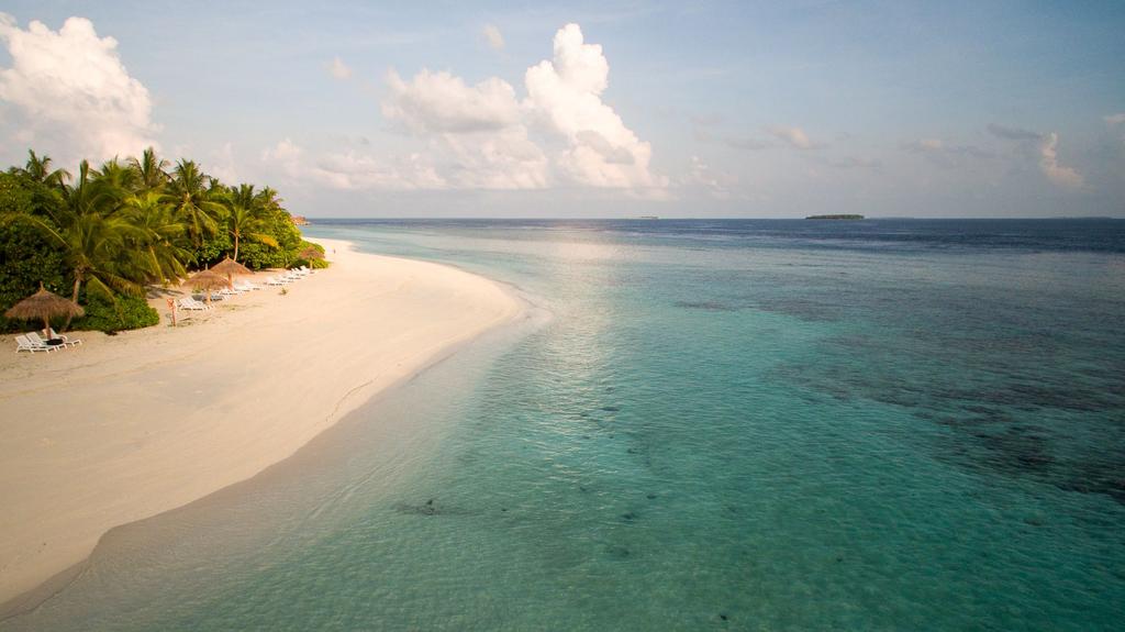 房型内部设施图片参考，如无边泳池与电视及音响， 海滩别墅-Beach Villas maldievs(芙拉薇莉岛 Furaveri Island Resort and Spa) 