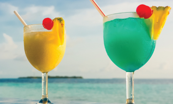 Fen Pool Bar dining美食的图片集（ 酒水 ），印度洋三大明珠马尔代夫,薇莉富士岛|希拉蒙 Cinnamon Velifushi Maldives